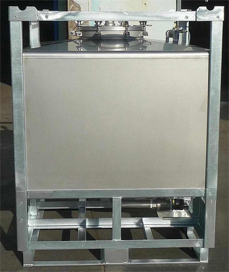 IBC tote tank (2)